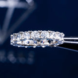 925 SINGLE ROW DIAMOND RING - White Gold