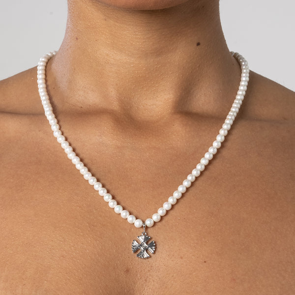 5mm Cross Motif Pearl Necklace - White Gold