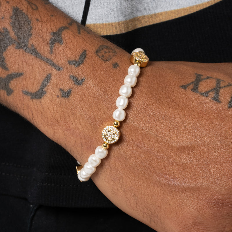 5mm Iced Smiley Face Pearl Bracelet - Gold