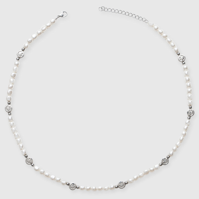 5mm Smiley Face Pearl Necklace - White Gold